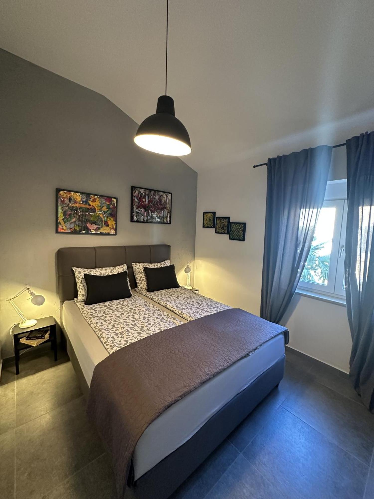 Apartments Urban โปเรช ภายนอก รูปภาพ